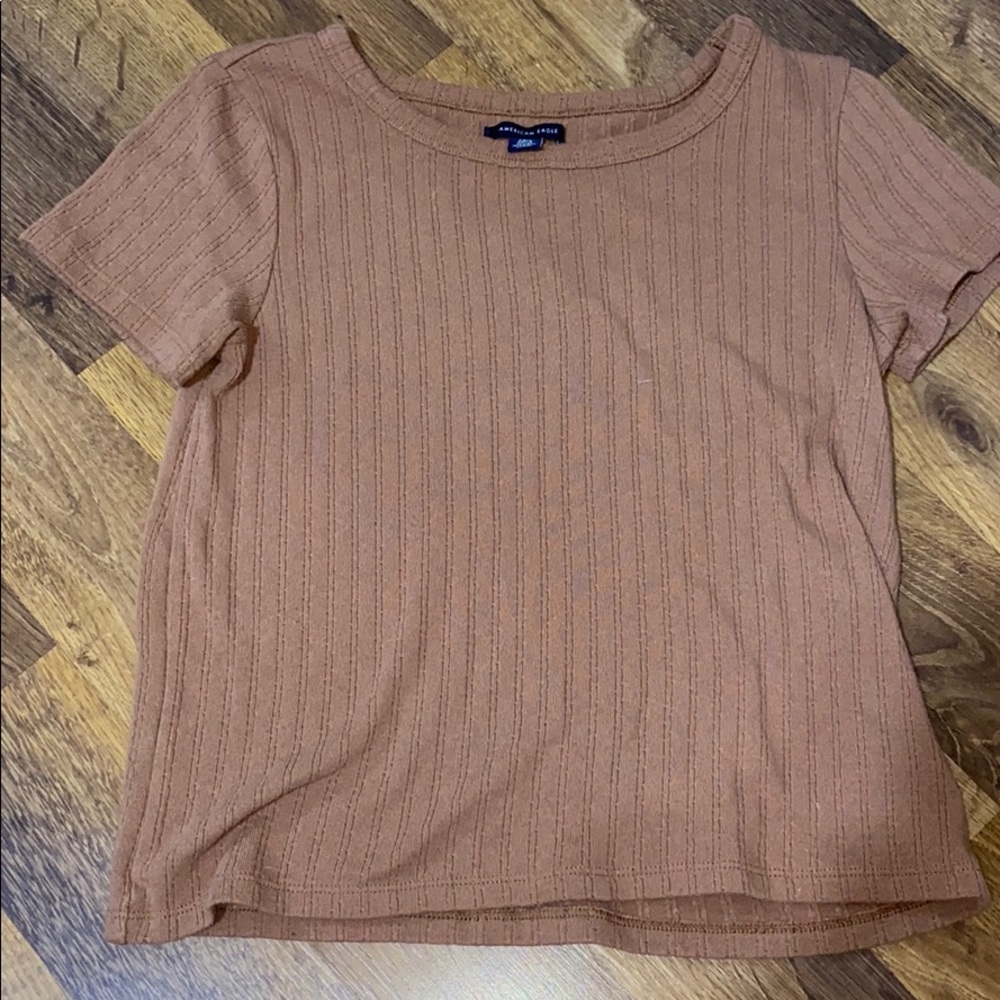 American eagle brown tee